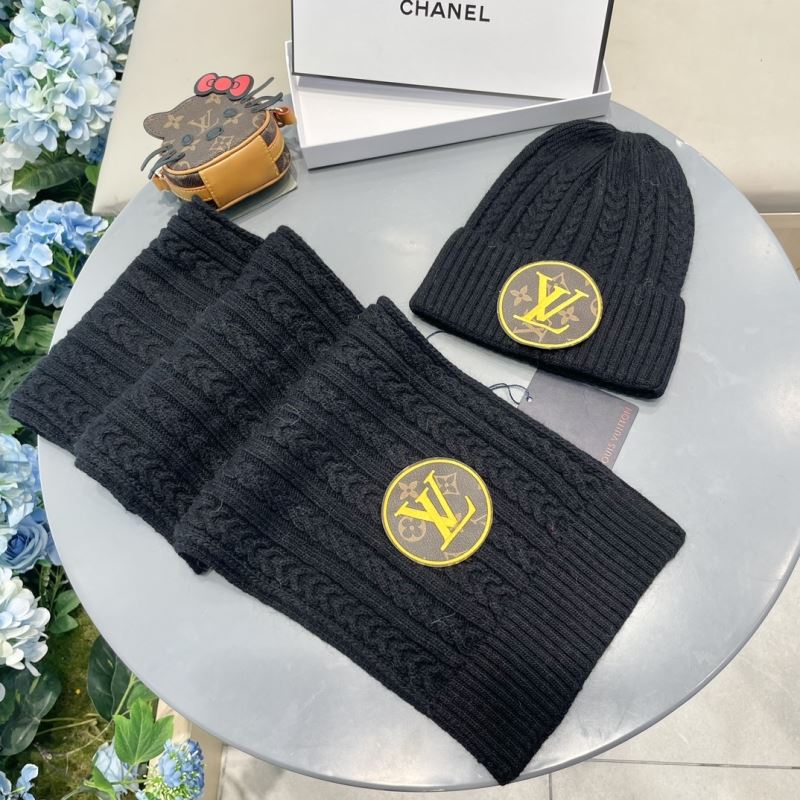 Louis Vuitton Caps Scarfs